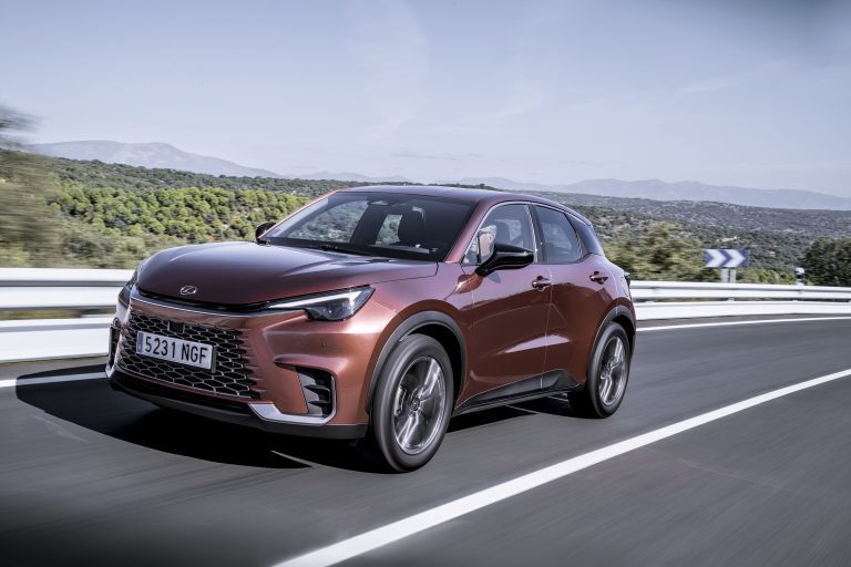 El Lexus LBX 2026 se reordena para ofrecer una gama más fácil al comprador