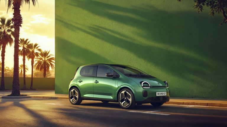 Subidos al Renault Twingo E-Tech, está claro que dará mucho de sí por menos de 20.000 euros