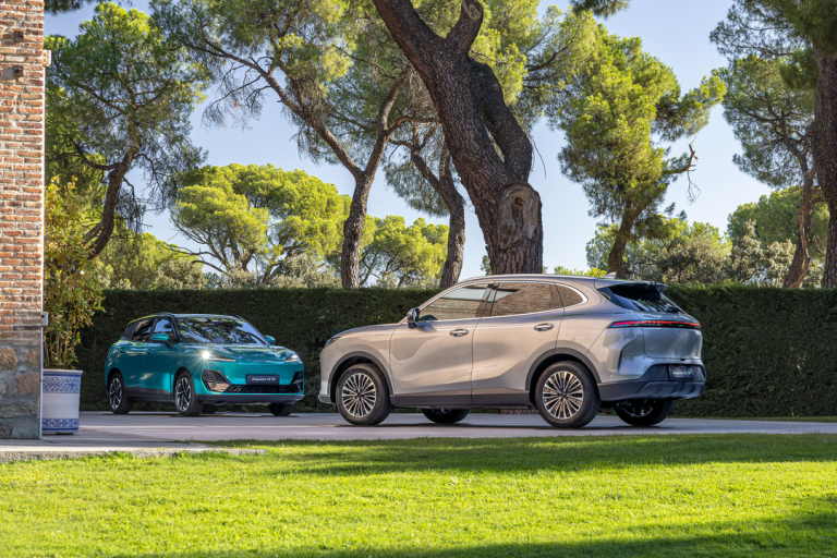LEPAS L6 EV y L4 EV, dos nuevos SUV eléctricos que llegan ya a España