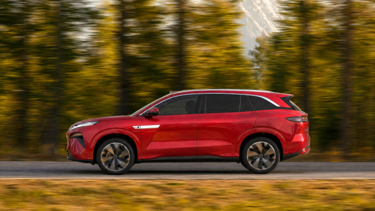 Nuevo BYD ATTO 8, así es el nuevo SUV de récord de la marcha china