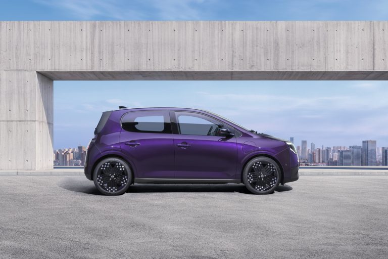 Nuevo Nissan Pixo 2027, el eléctrico urbano que quiere conquistar la ciudad con 259 km de autonomía y mucha tecnología