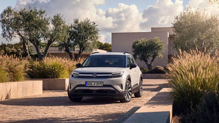 El Volkswagen ID.Cross se vuelve urbano con una batería de 37 kWh, ideal para moverse por ciudad